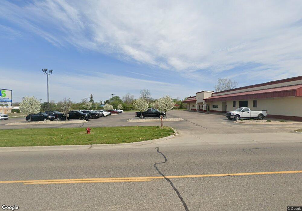 1081 E Coldwater Rd, Flint, MI 48505 - photo 1