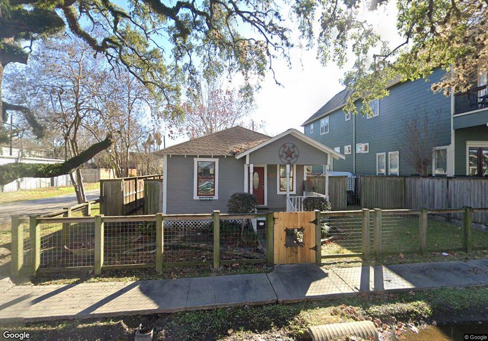 424 E 28th St, Houston, TX 77008 - photo 1