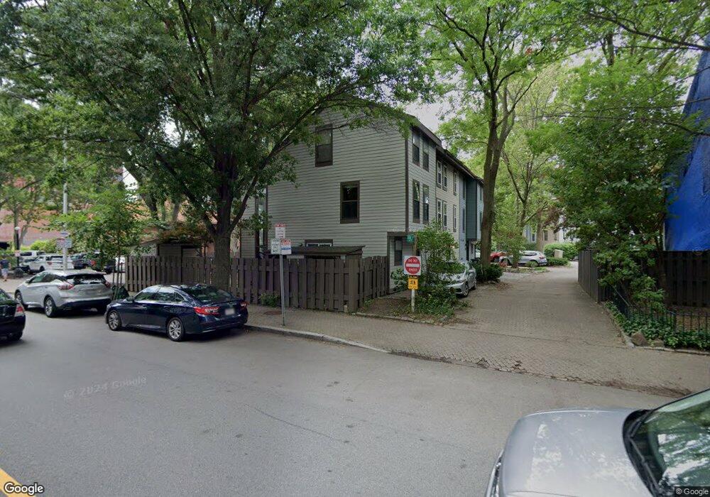 24 Lilac Ct unit 1, Cambridge, MA 02141 - photo 1