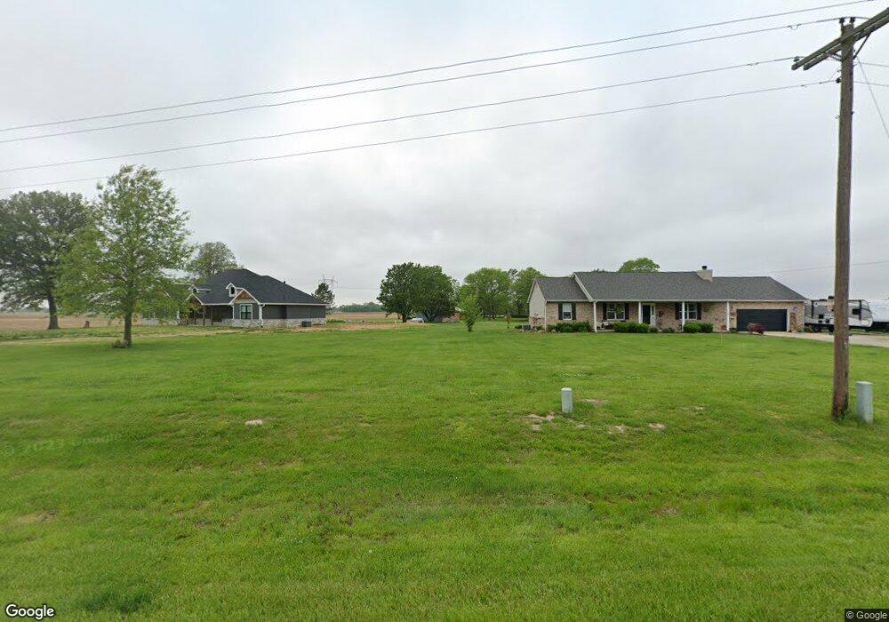 5939 Country Side Ln, Freeburg, IL 62243 - photo 1