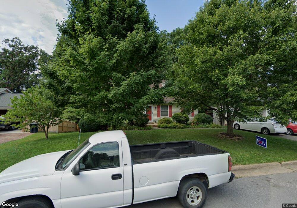 1055 Carriage Dr, Harrisonburg, VA 22801 - photo 1