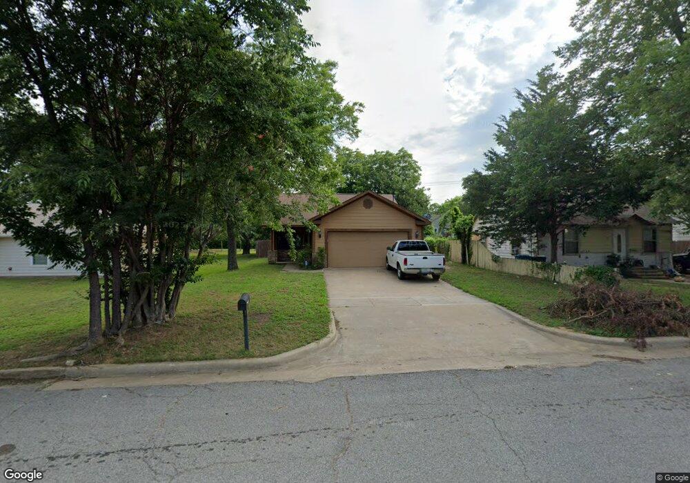 115 W Acheson St, Denison, TX 75021 - photo 1