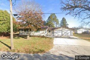 920 East St, Lamont, IA 50650