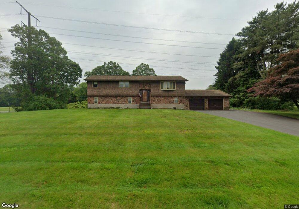 202 High Plains Rd, Orange, CT 06477 - photo 1