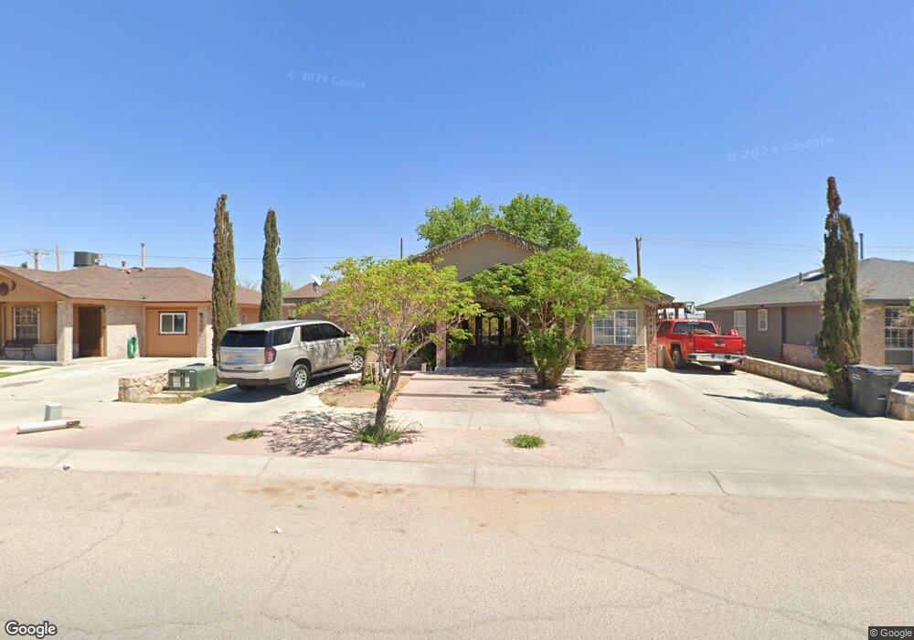 444 Tierra Linda Dr, Horizon City, TX 79928 - photo 1