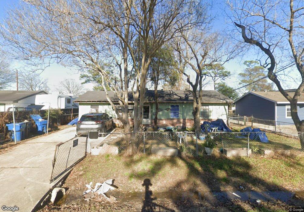 11622 Somerset Ln, Houston, TX 77093 - photo 1