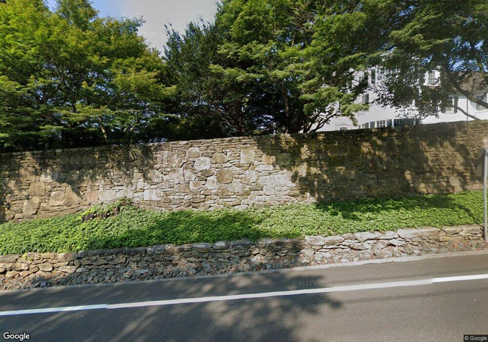 420 Round Hill Rd, Greenwich, CT 06831 - photo 1