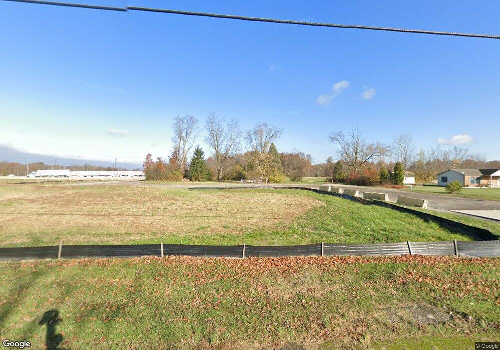 2370 W Breese Rd, Lima, OH 45806 - photo 1