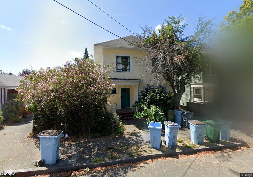 2216 Parker St, Berkeley, CA 94704 - photo 1