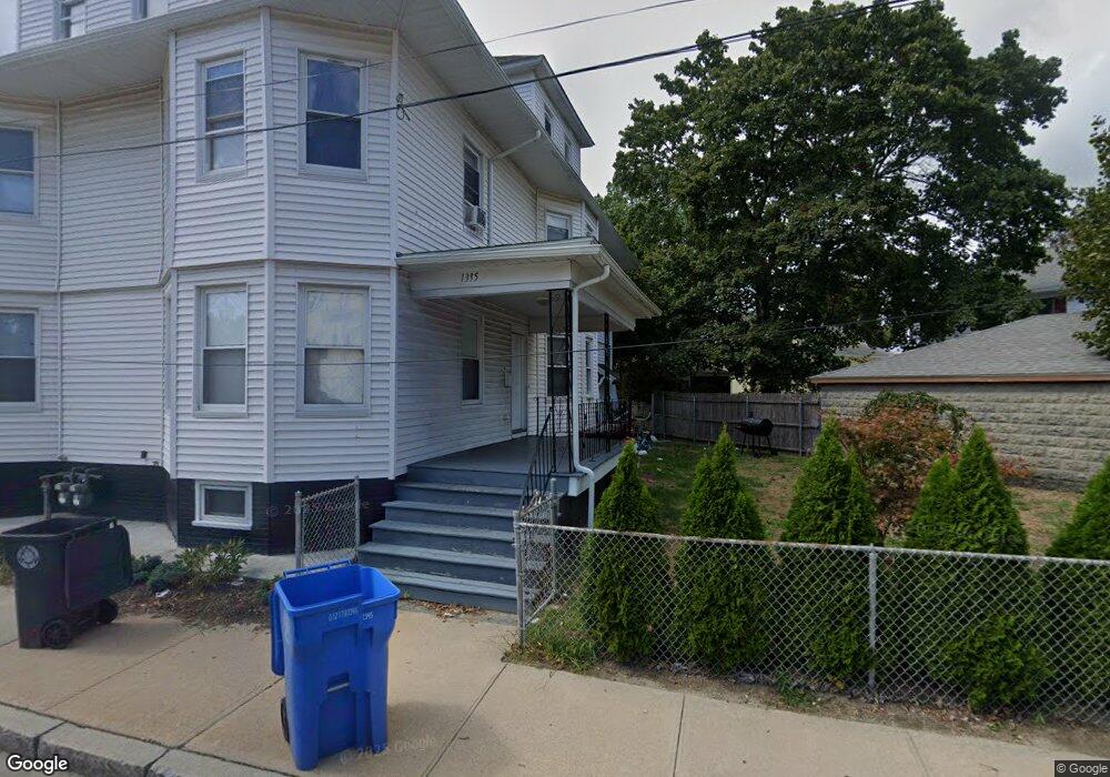 135 Warwick Ave, Cranston, RI 02905 - photo 1