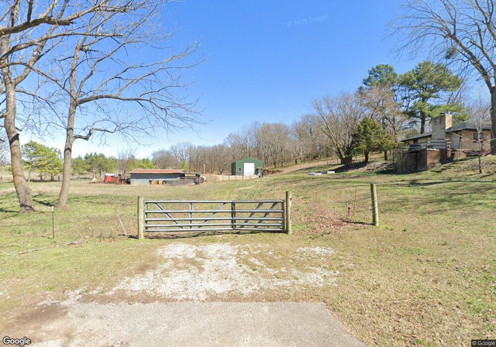 1902 S Pianalto Rd, Tontitown, AR 72762 - photo 1