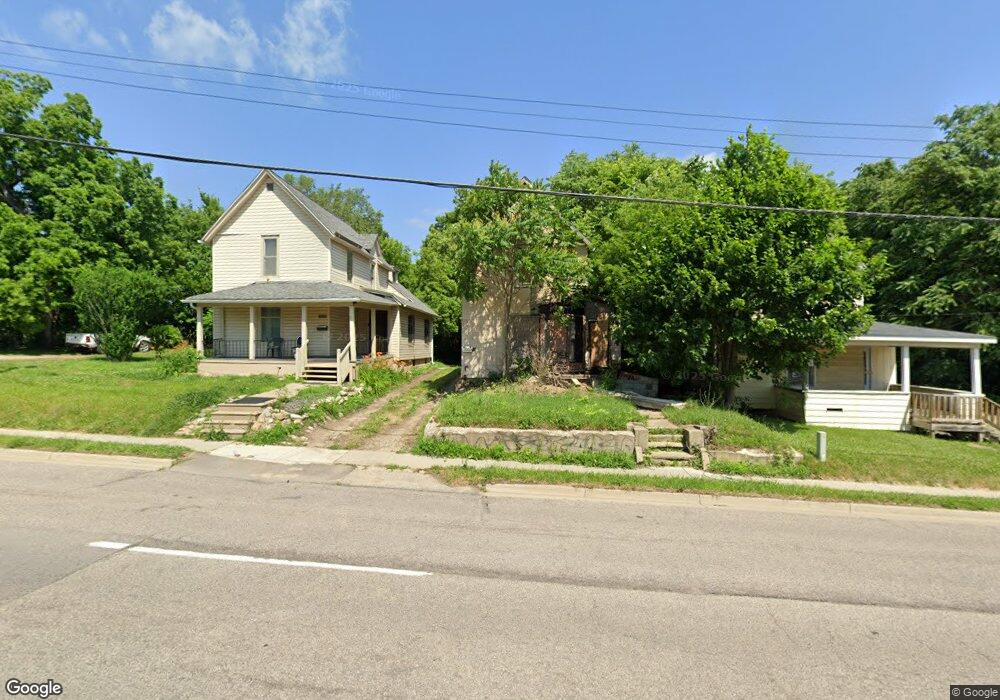 1108 W Court St, Flint, MI 48503 - photo 1