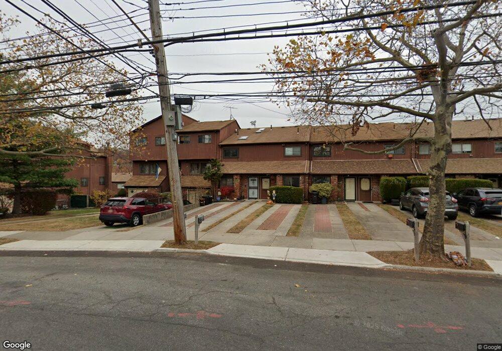 987 W Fingerboard Rd unit 288, Staten Island, NY 10304 - photo 1