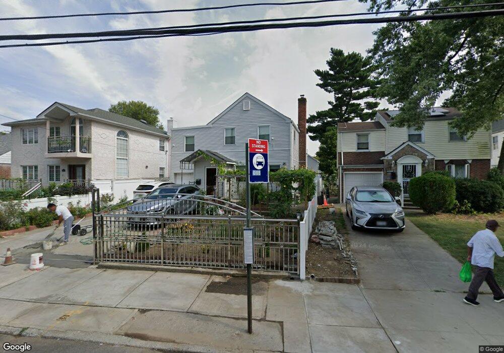 48-09 164th St, Flushing, NY 11365 - photo 1