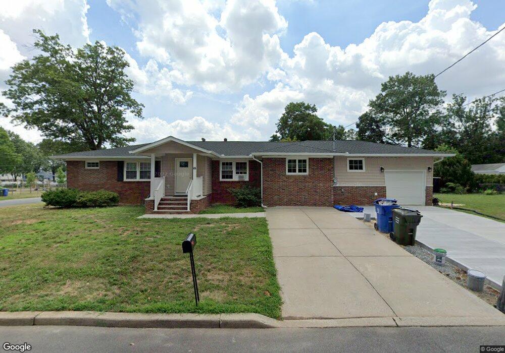 45 S Maple St, Fords, NJ 08863 - photo 1