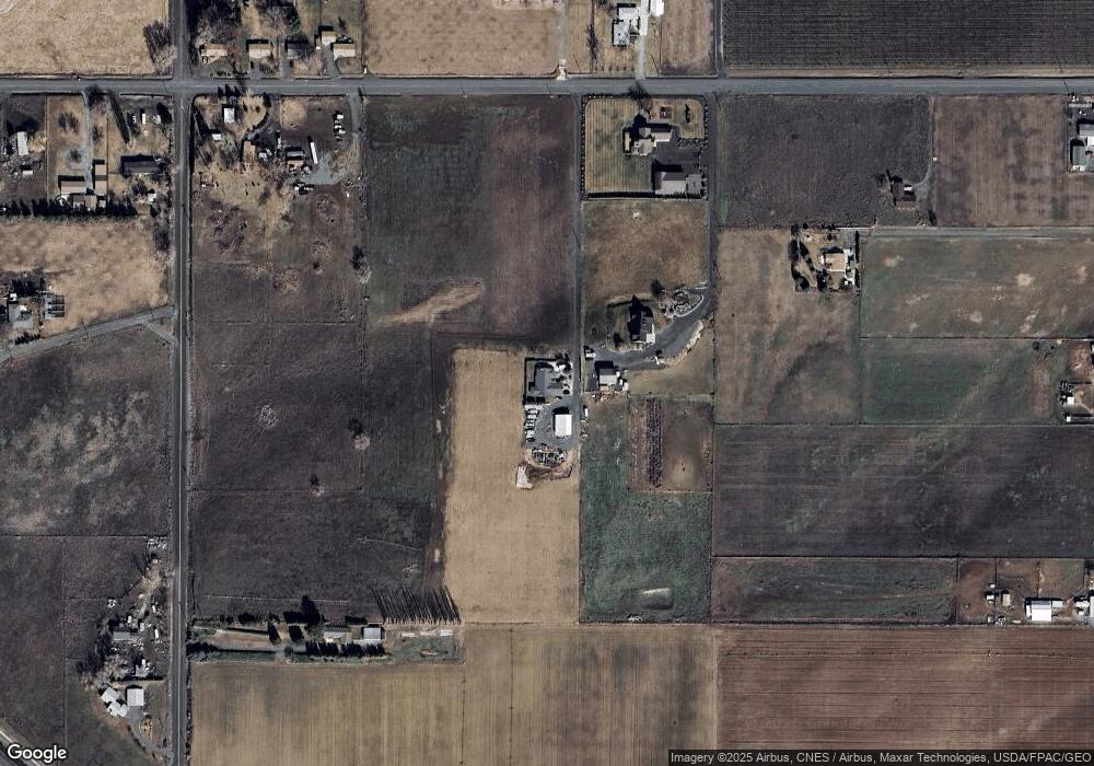 1250 Deeringhoff Rd, Moxee, WA 98936 - photo 1