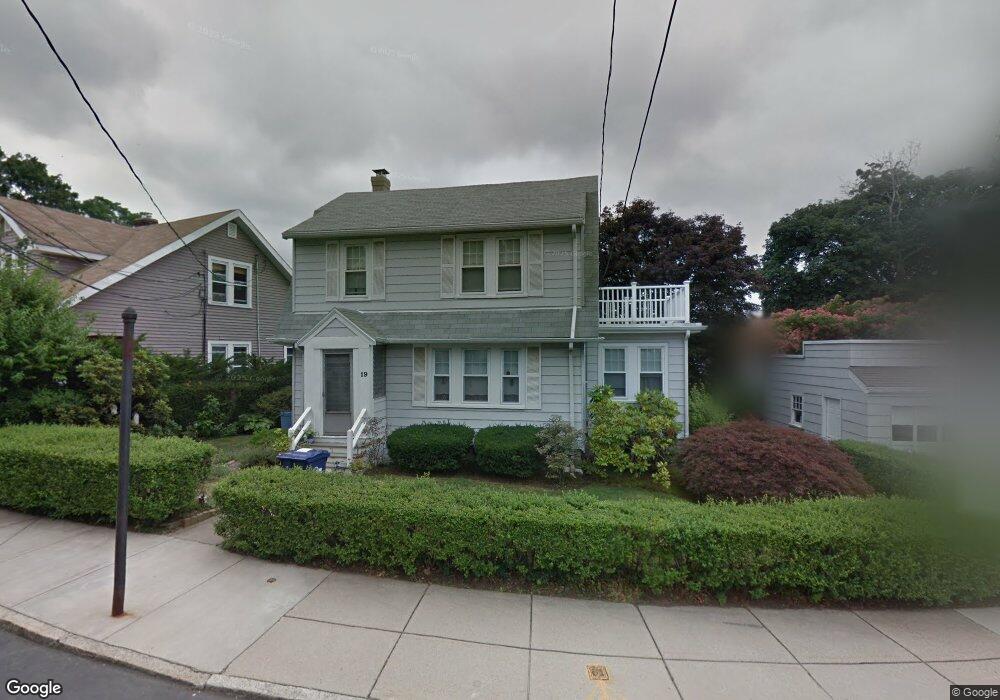 19 Crescent Circuit Crescent S unit 2, Boston, MA 02135 - photo 1