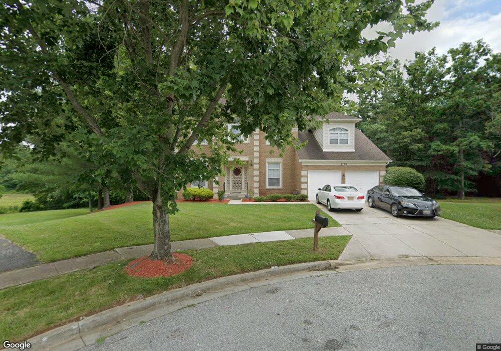 5700 Allwood Ct, Lanham, MD 20706 - photo 1