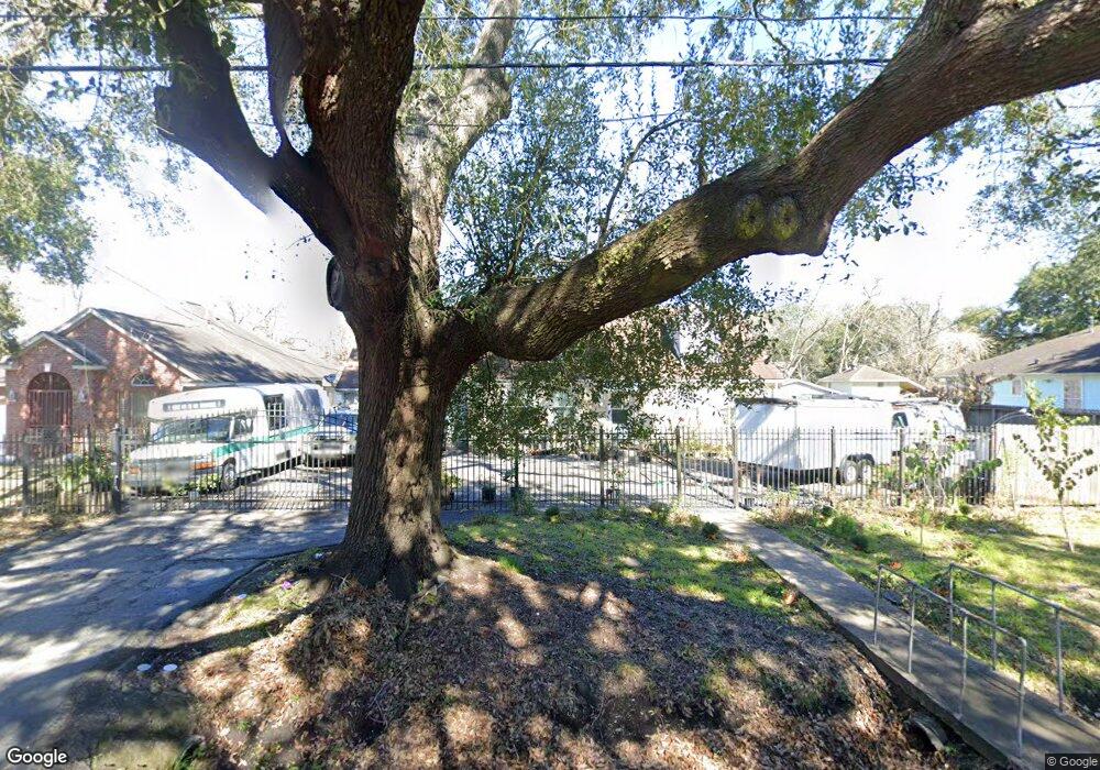 8249 Findlay St, Houston, TX 77017 - photo 1