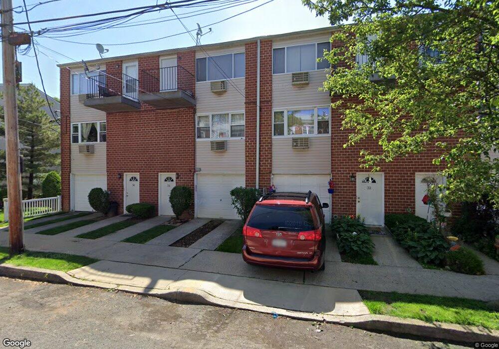34A Francine Ct unit 96A, Staten Island, NY 10306 - photo 1