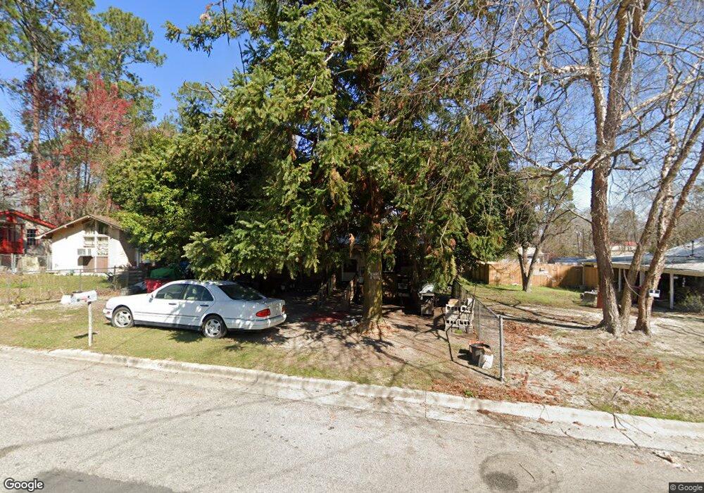 69 Parker St, Mc Rae, GA 31055 - photo 1