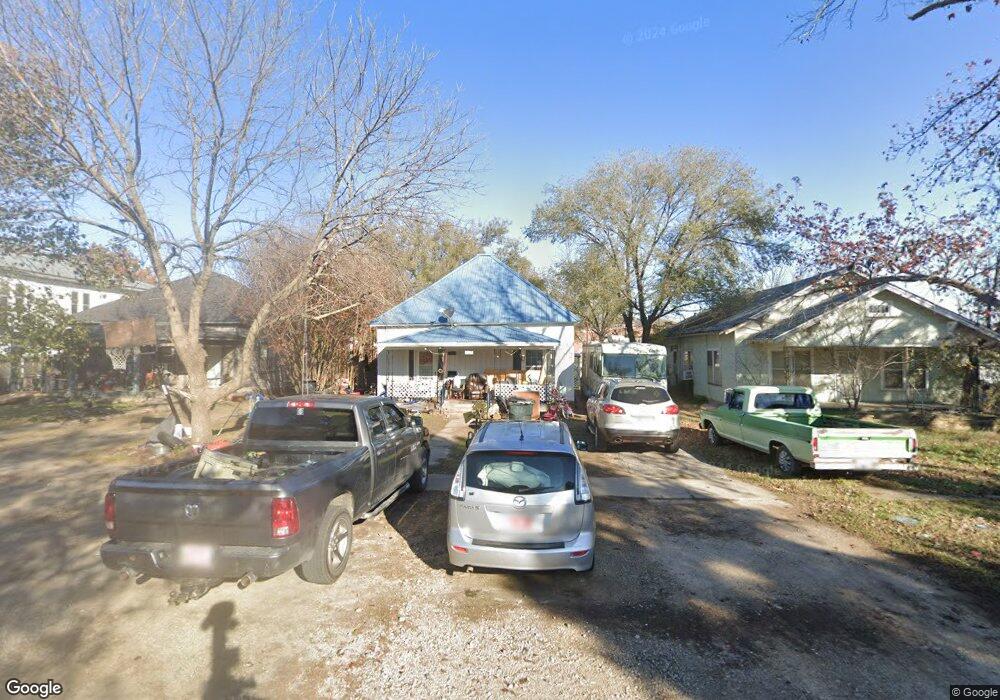 508 W Moore St, Henryetta, OK 74437 - photo 1