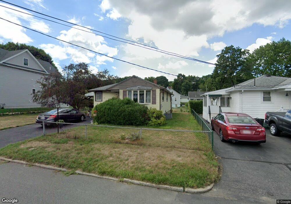 30 Wamsutta Ave, Waltham, MA 02451 - photo 1