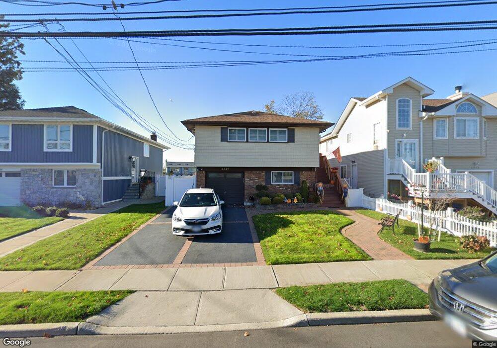 3476 Riverside Dr, Oceanside, NY 11572 - photo 1