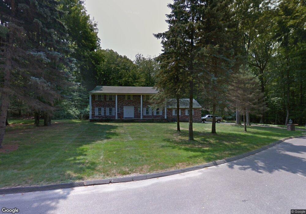 21 Post Gate Rd, Trumbull, CT 06611 - photo 1