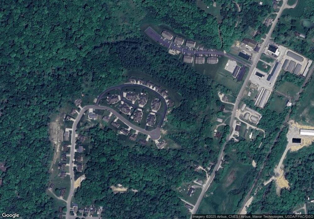 579 Edgehill Cir, Logan, OH 43138 - photo 1