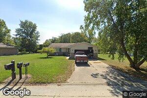 80 Glenbrook Ln, Fisher, IL 61843