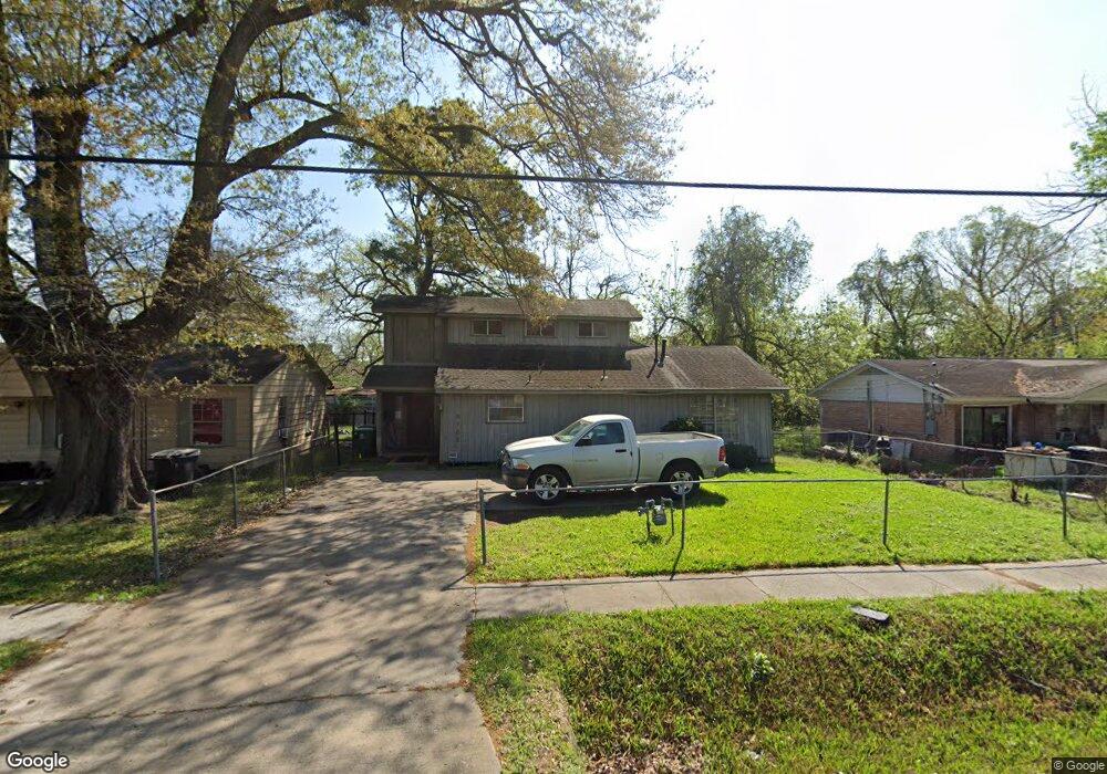 8702 Autumn Ln, Houston, TX 77016 - photo 1
