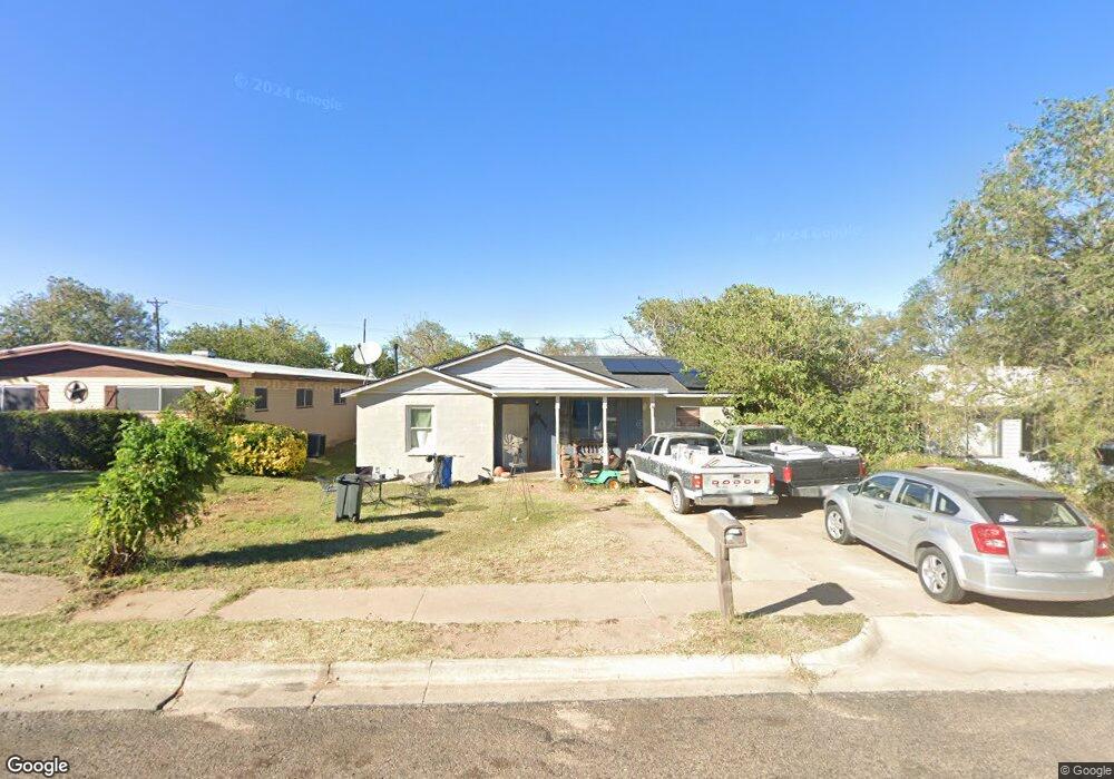 1527 E 17th St, Big Spring, TX 79720 - photo 1