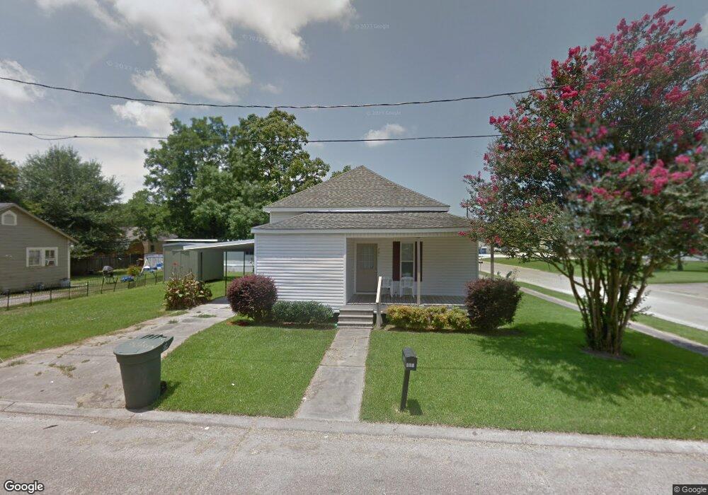 201 S Sarah St, Welsh, LA 70591 - photo 1