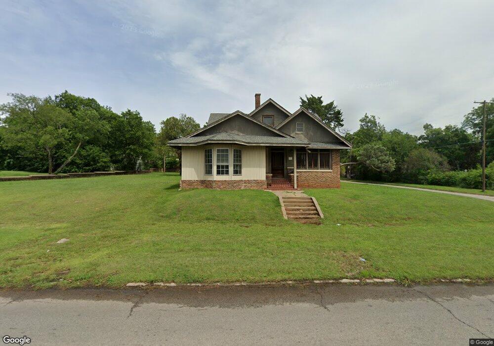 902 E St NW, Ardmore, OK 73401 - photo 1
