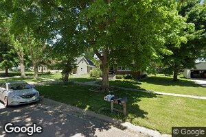 513 S Kiel St, Holstein, IA 51025