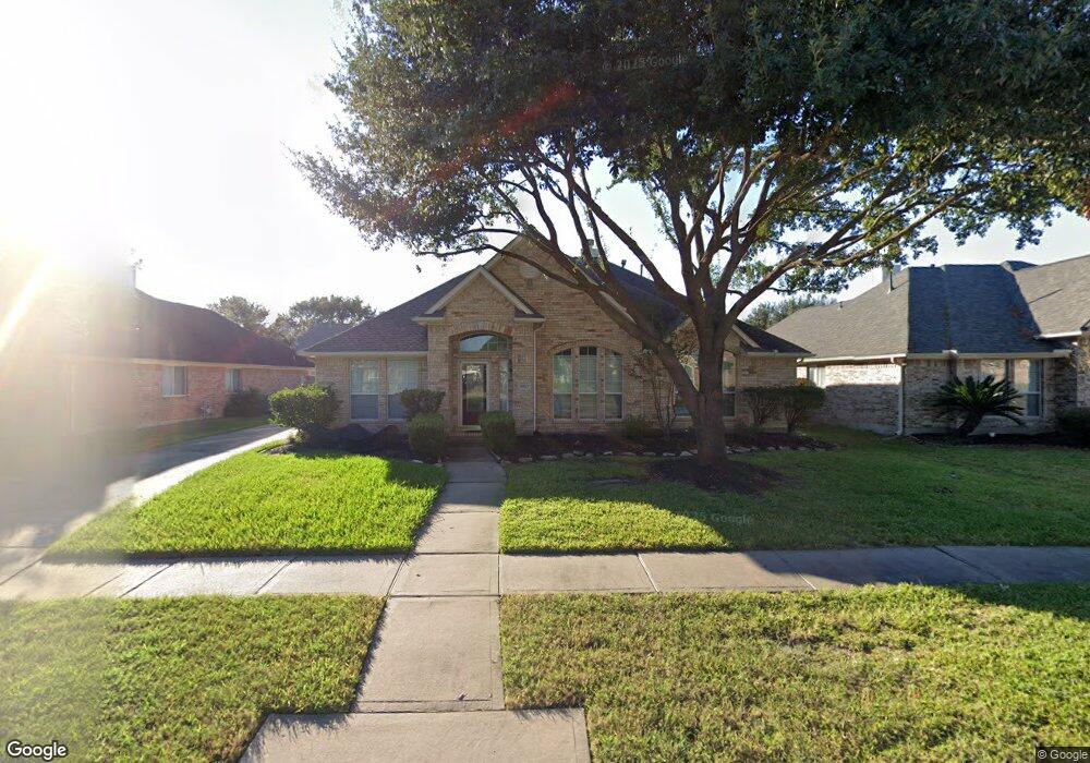 9123 Sunny Ridge Dr, Houston, TX 77095 - photo 1
