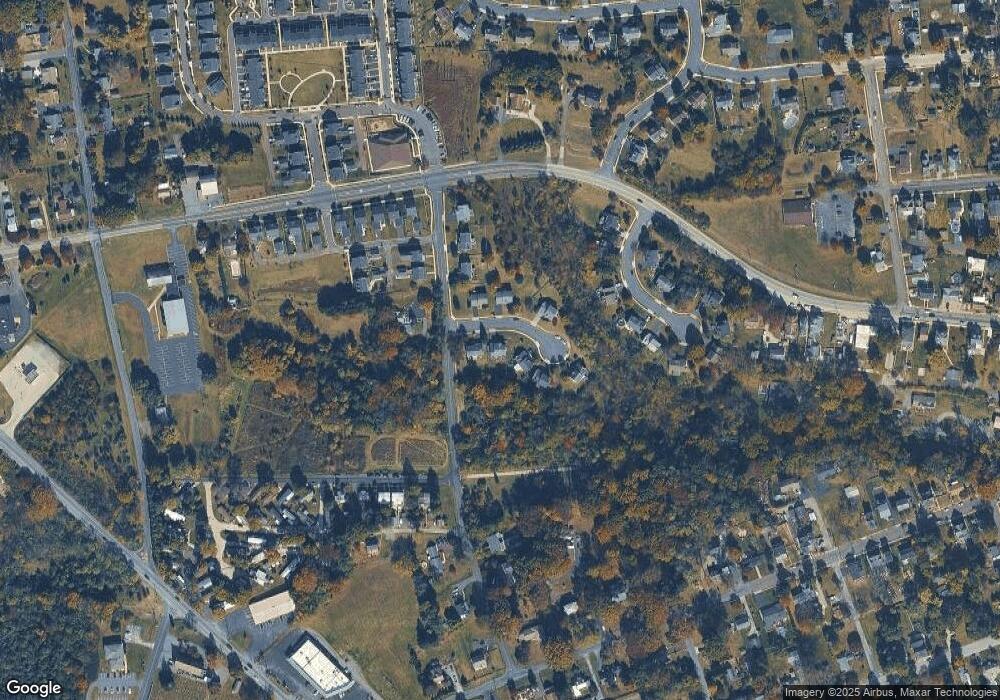 402 Kelly Dr, Spring City, PA 19475 - photo 1