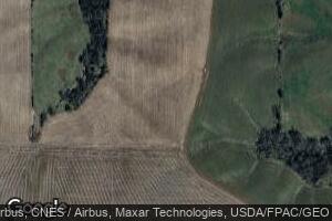 32772 Fortune Ave, Strawberry Point, IA 52076