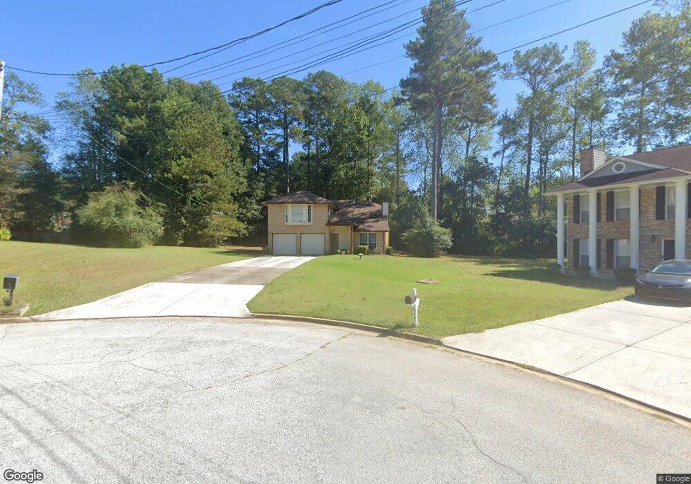 2044 Great Oaks Ct unit 3, Lithonia, GA 30058 - photo 1