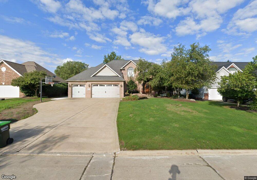 1830 Cedarhurst Dr, Wickliffe, OH 44092 - photo 1