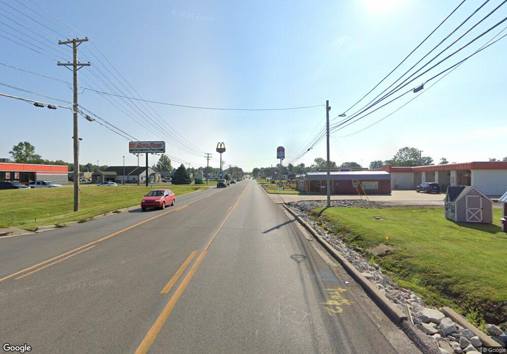 180 E St NE, Linton, IN 47441 - photo 1