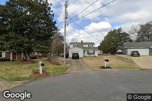 1910 Cottonwood Cir, Demopolis, AL 36732