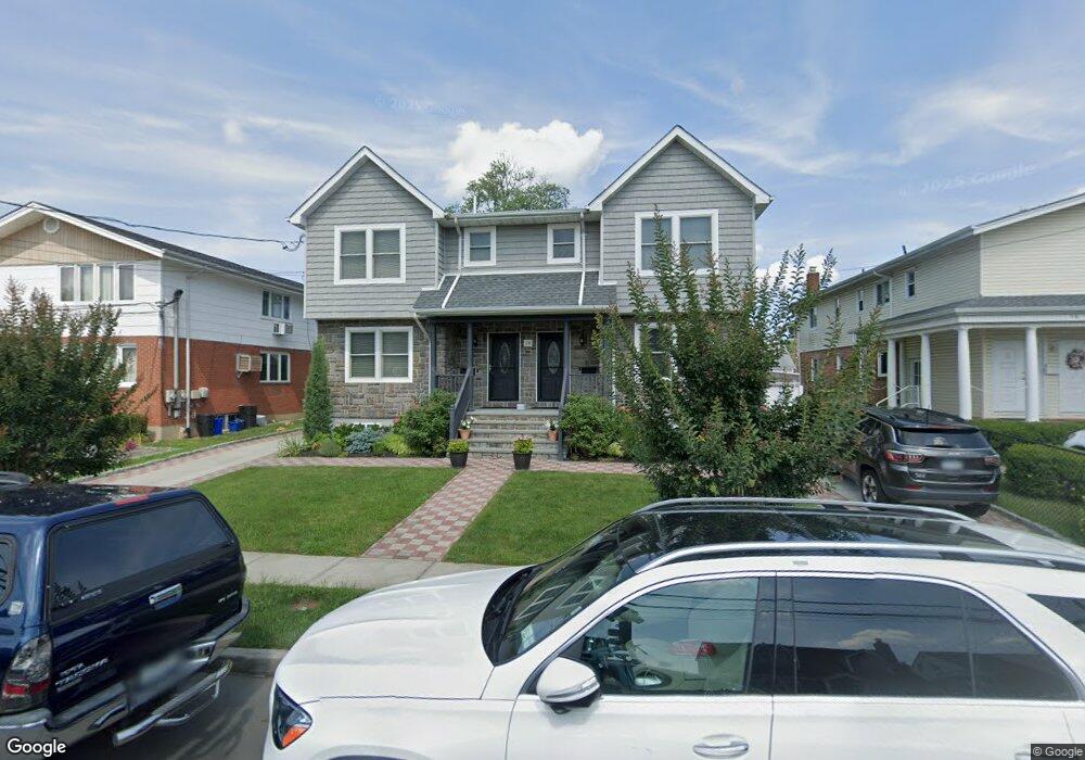 18 Firwood Rd unit A, Port Washington, NY 11050 - photo 1