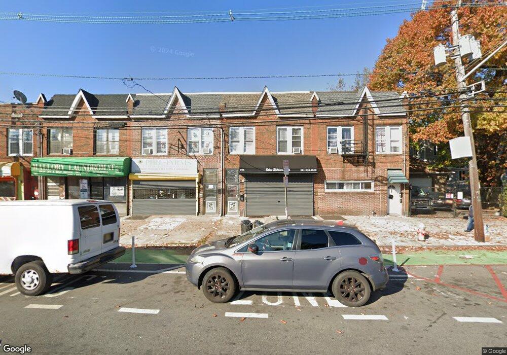 195A Mallory Ave, Jersey City, NJ 07304 - photo 1