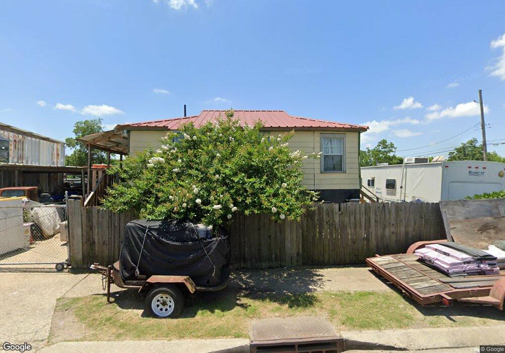 3245 Clouet St, New Orleans, LA 70126 - photo 1