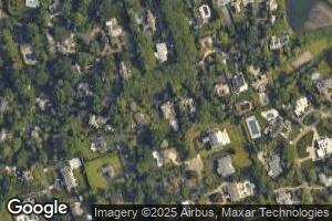 5 Mitchell Dr, Great Neck, NY 11024