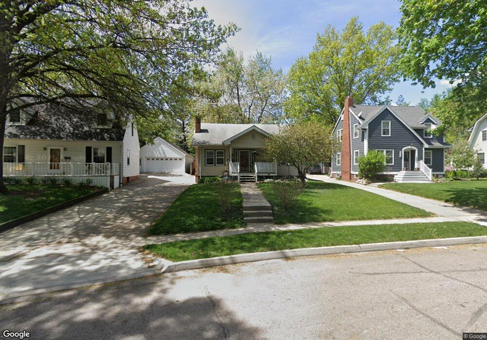 920 37th St, Des Moines, IA 50312 - photo 1