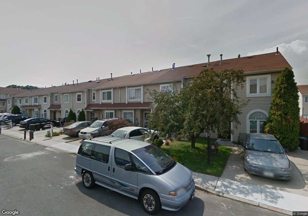 53 Adrianne Ln, Staten Island, NY 10303 - photo 1