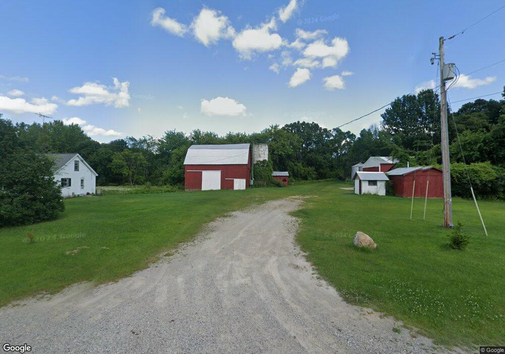 11185 Maple Rd, Birch Run, MI 48415 - photo 1